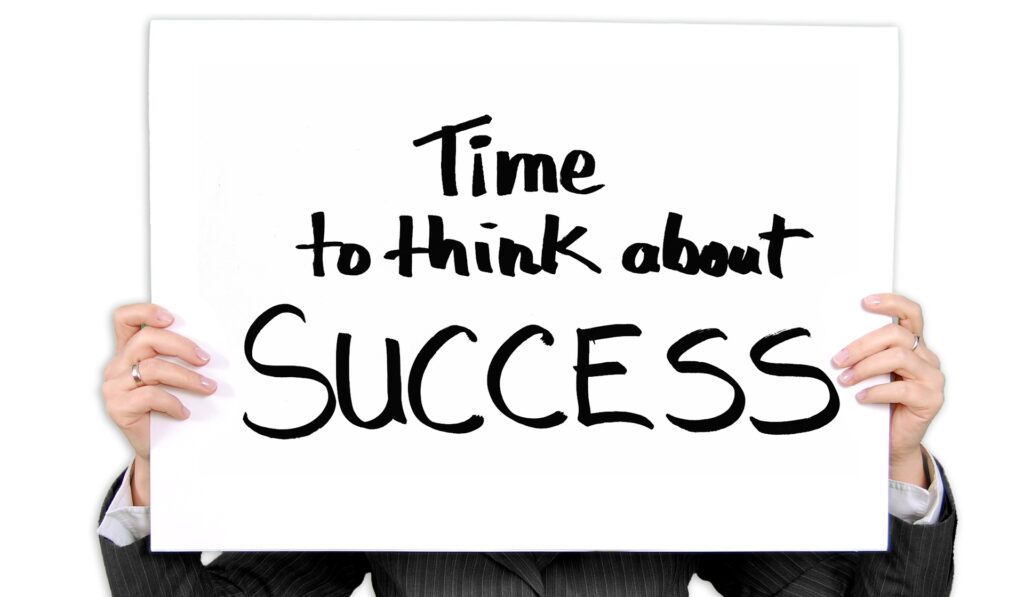 How to Handle Long Sales Cycles and Why Outsourcing Sales Can Improve Conversion Rates